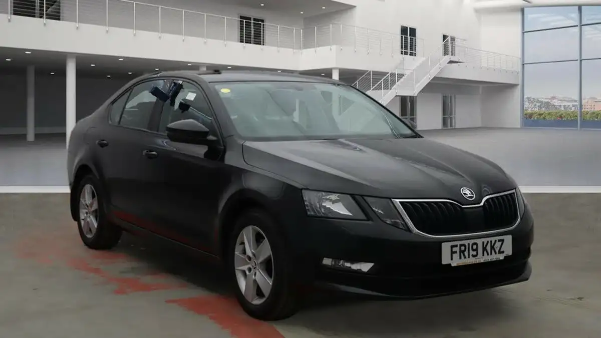 2019-skoda-octavia-15-tsi-se-hatchback-dsg-big-0