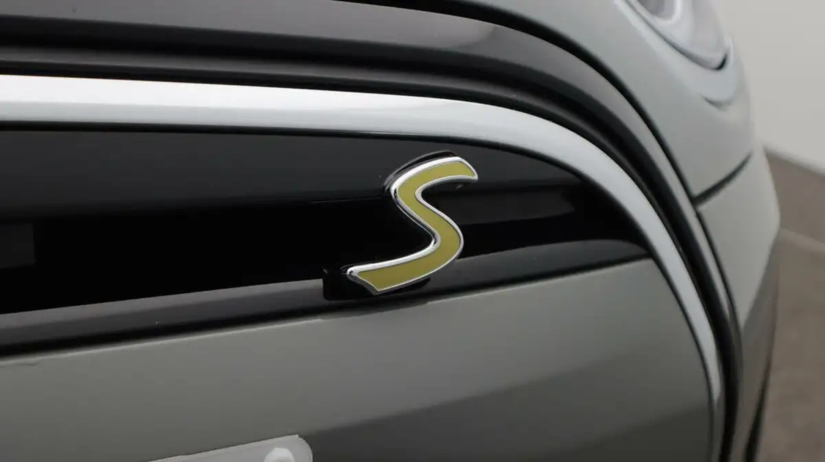 2022-mini-cooper-e-cooper-s-2-big-24