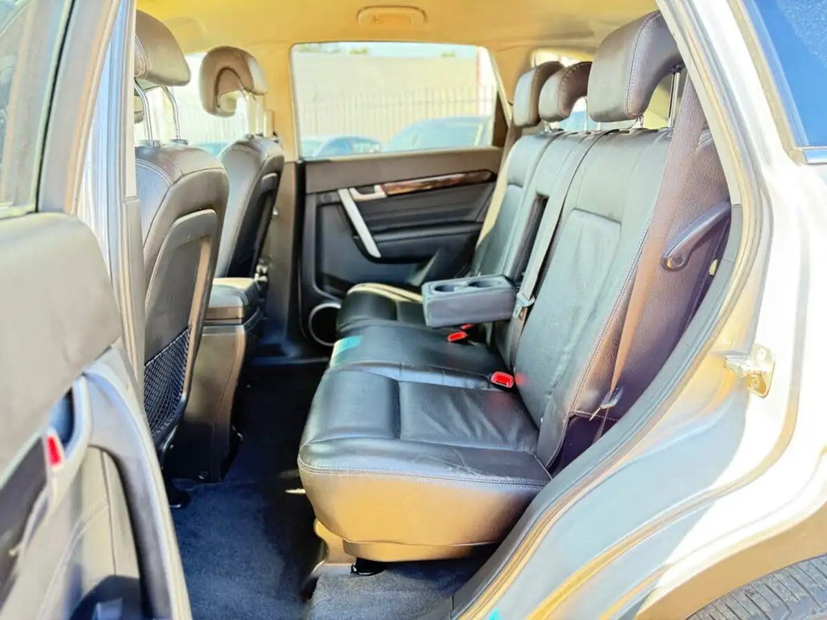 2013-chevrolet-captiva-22td-ltz-auto-big-14