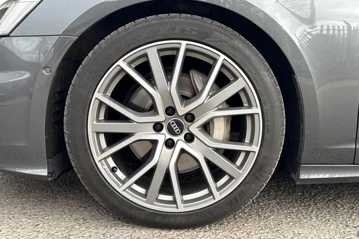 2021-audi-a6-avant-30-50-tdi-black-edition-big-10