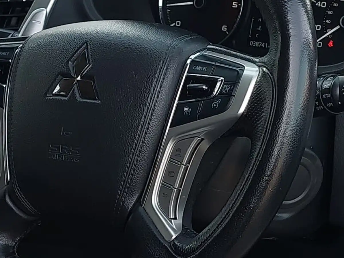 2018-mitsubishi-shogun-sport-24di-d-4-big-12
