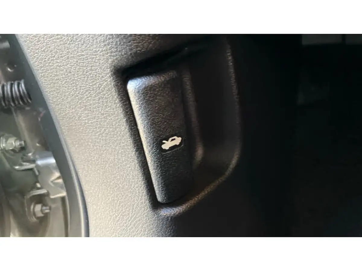 2024-nissan-juke-16-hybrid-n-connecta-big-40