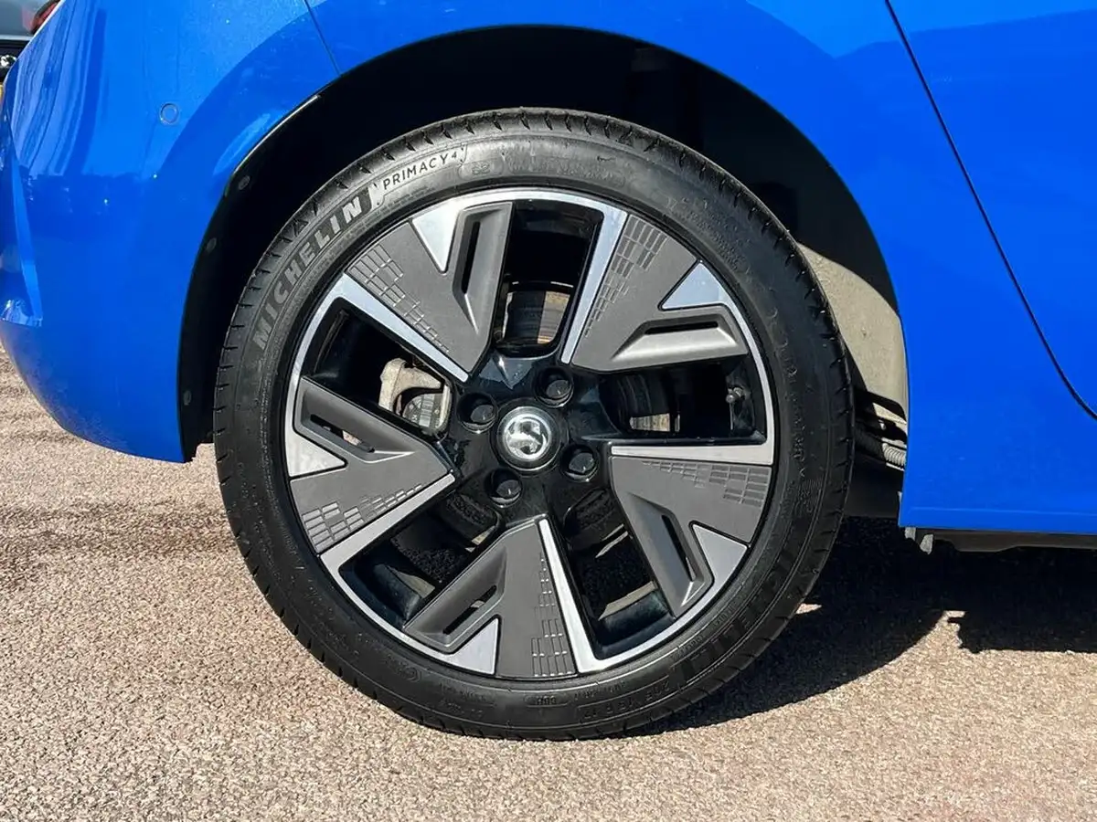 2020-vauxhall-corsa-e-elite-nav-74kw-big-16