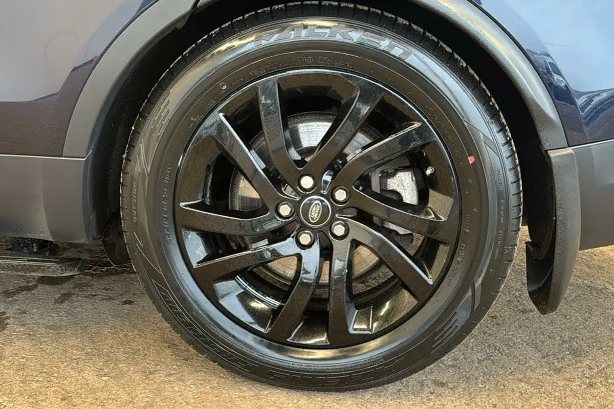 2020-land-rover-discovery-30td6-hse-big-27