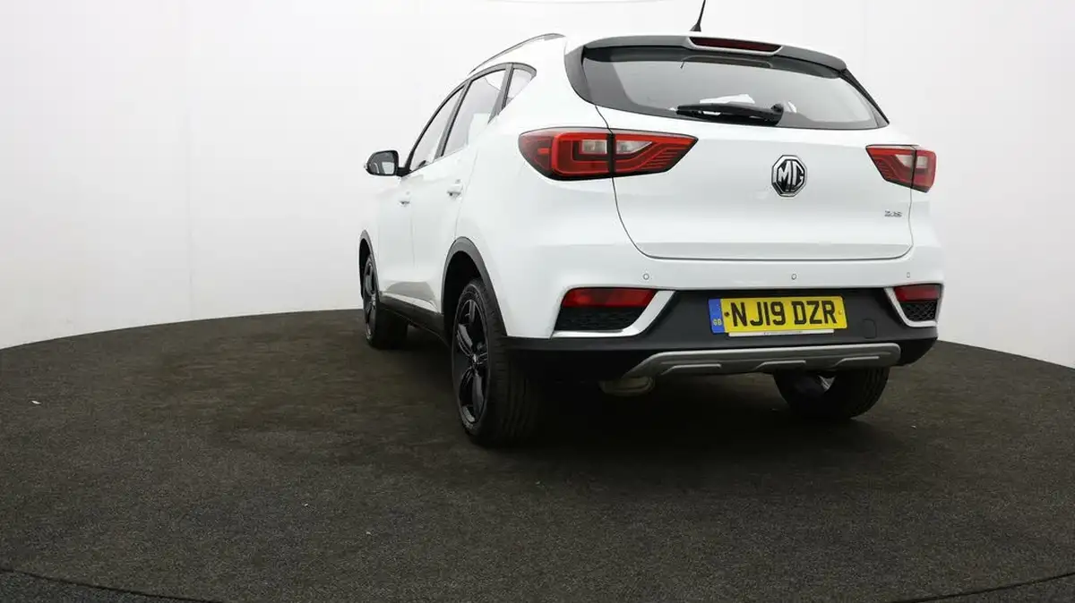 2019-mg-zs-suv-15-vti-tech-exclusive-105bhp-big-78