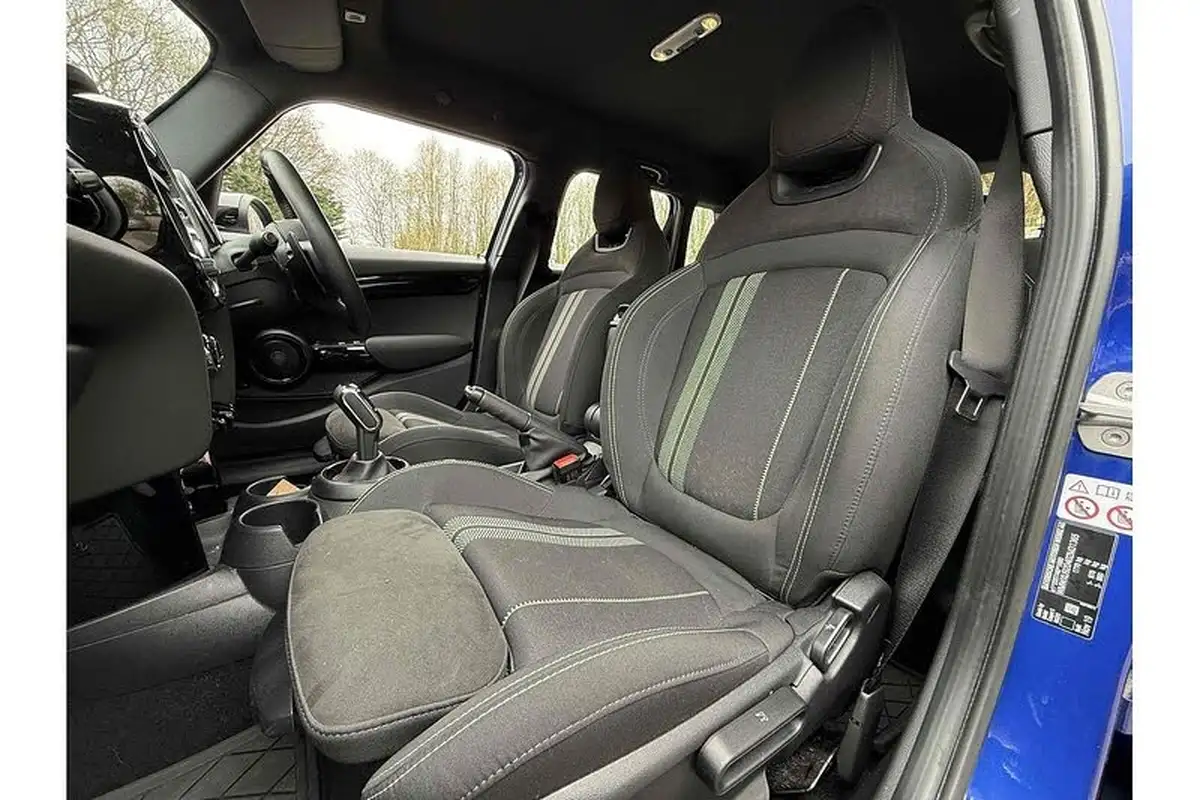 2020-mini-cooper-20-cooper-s-sport-189bhp-hatchback-5d-auto-big-17