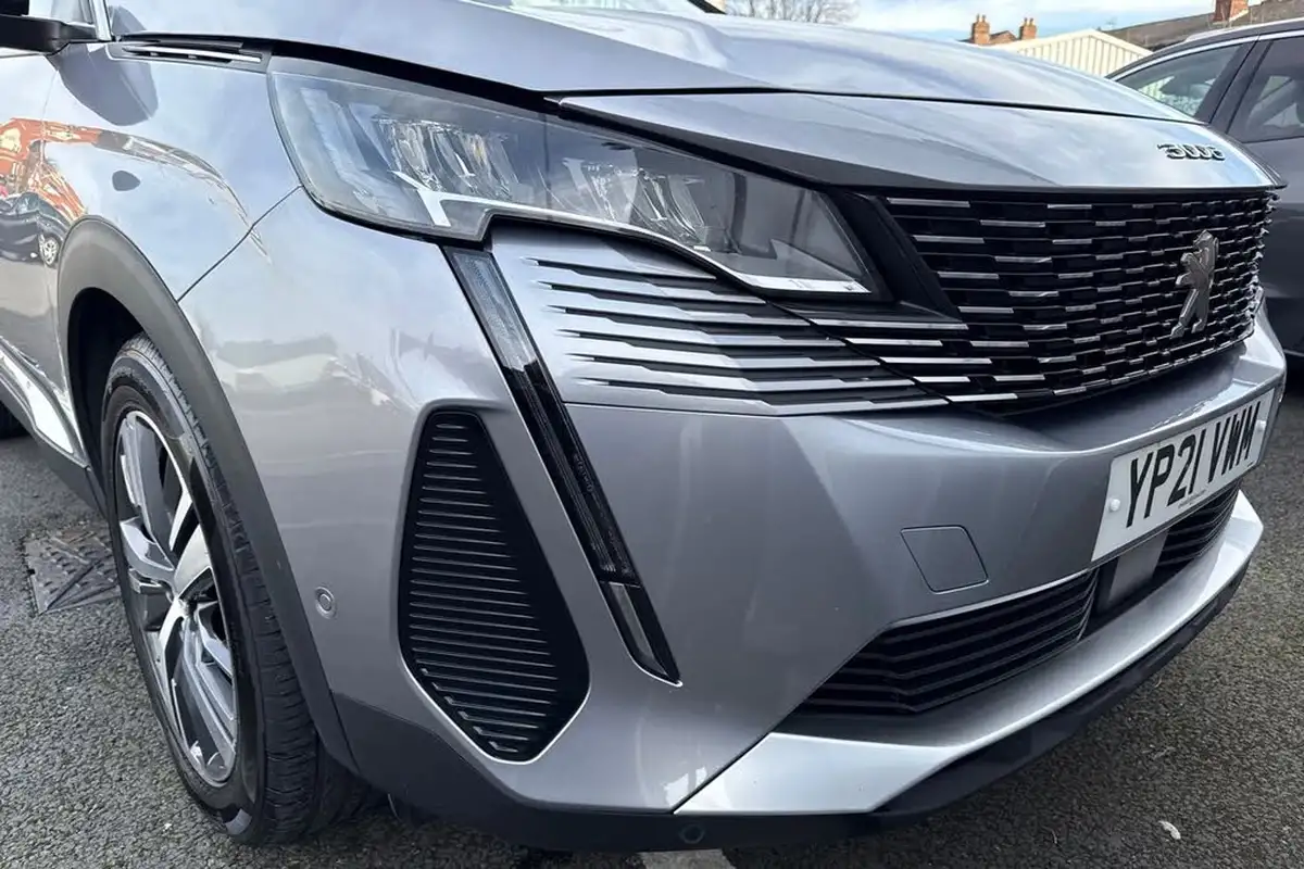 2021-peugeot-3008-suv-12-puretech-allure-premium-big-8