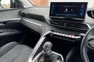 2021-peugeot-3008-suv-12-puretech-allure-premium-small-19