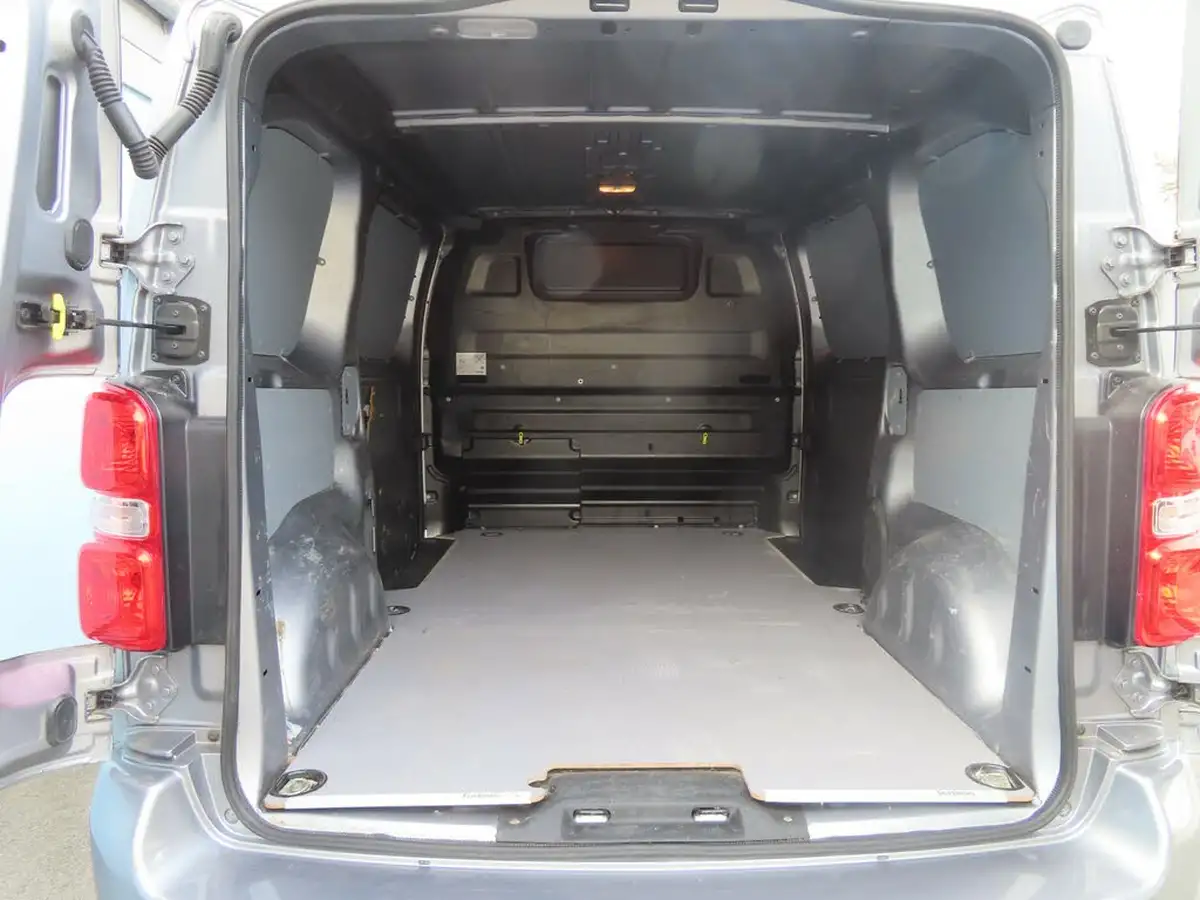 2021-vauxhall-vivaro-20td-3100-l1h1-sportive-120pseu6dt-big-59