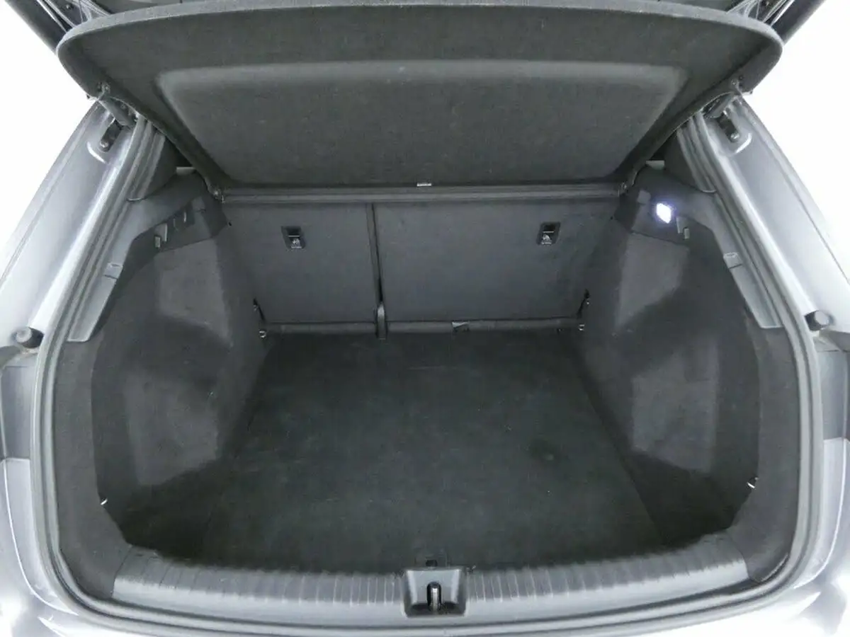 2021-audi-q4-e-tron-35e-s-line-station-wagon-big-27