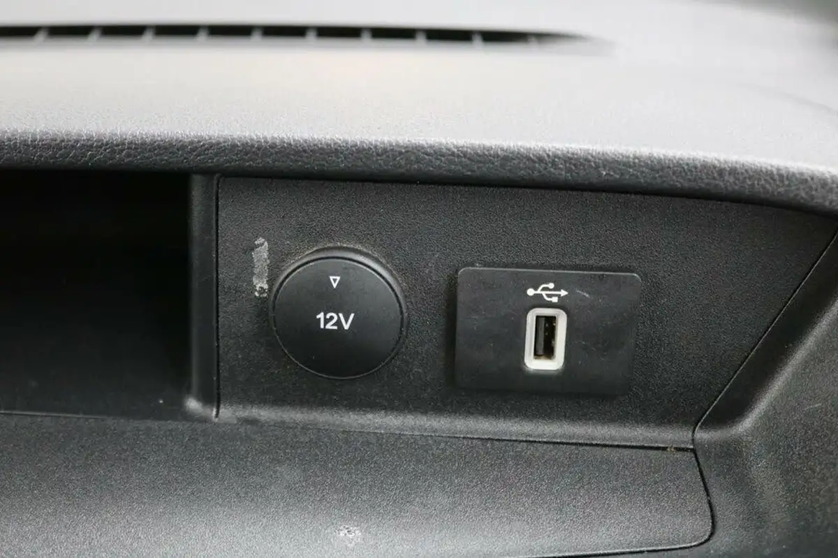 2022-ford-transit-custom-20tdci-300-l1h1-limited-130pseu6dt-panel-van-auto-big-32