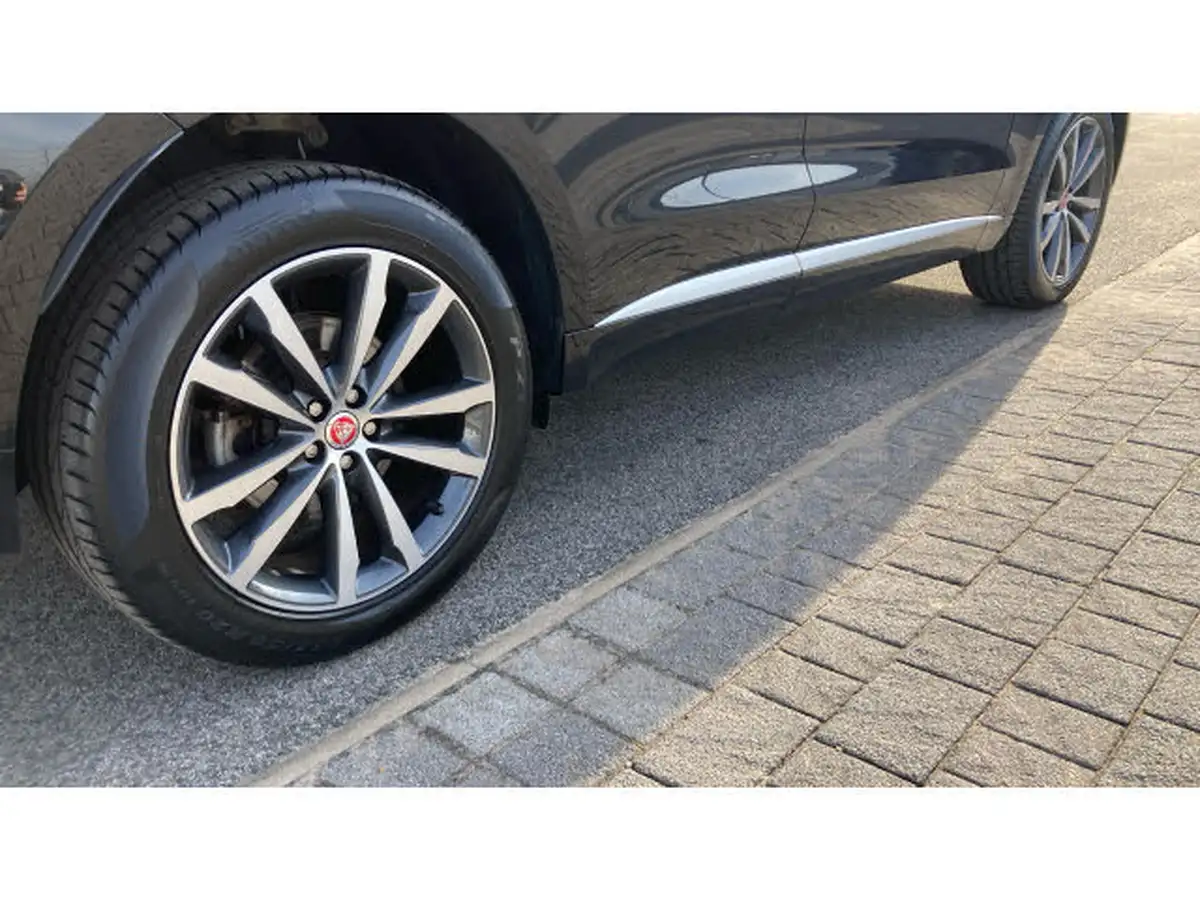 2022-jaguar-f-pace-20-p400e-r-dynamic-se-big-35