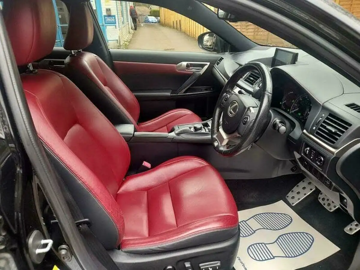 2015-lexus-ct-200h-18-f-sport-cvt-big-11