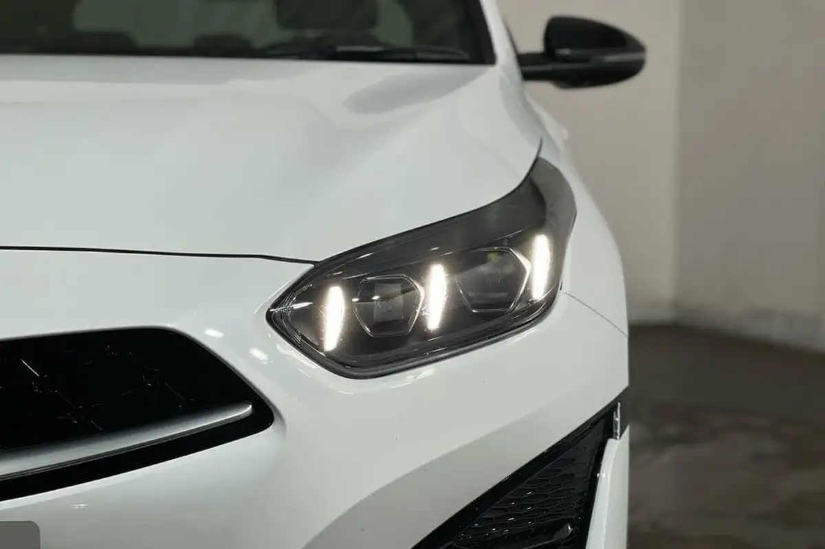 2024-kia-ceed-15-t-gdi-gt-line-158bhp-big-15