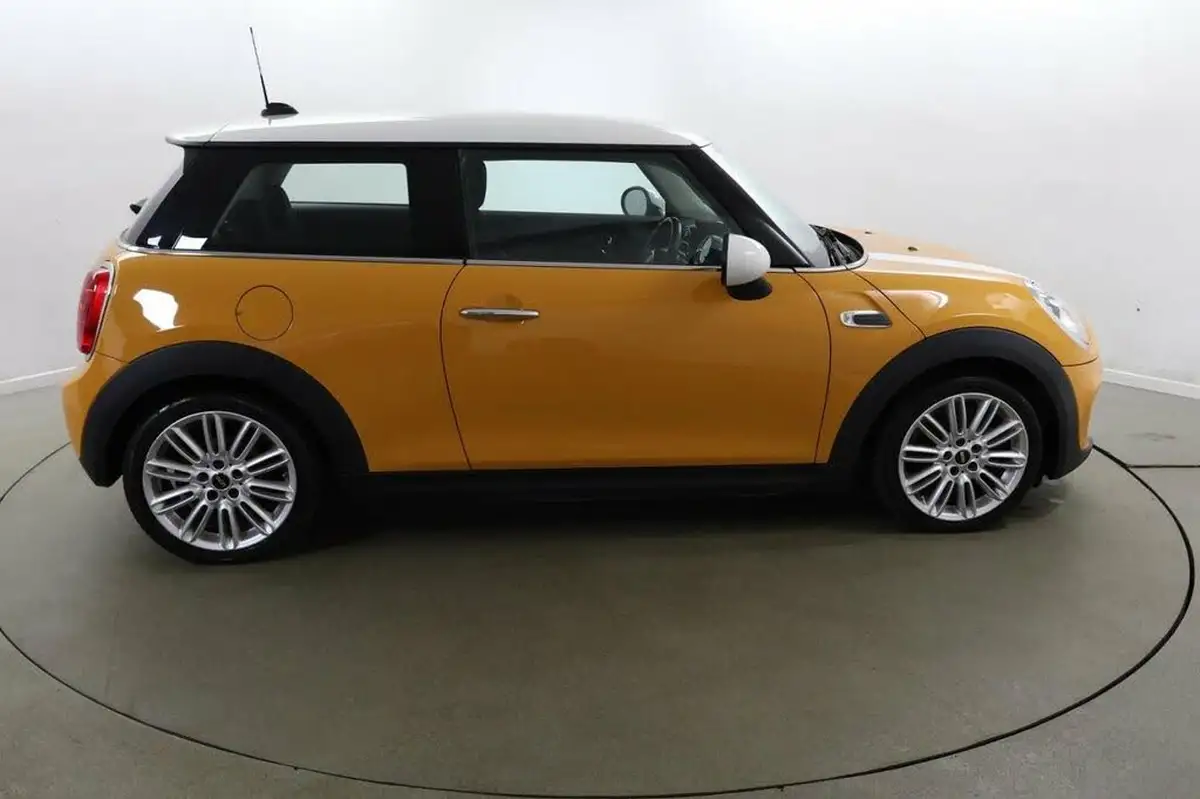 2017-mini-cooper-15td-cooper-d-ss-hatchback-3d-big-3