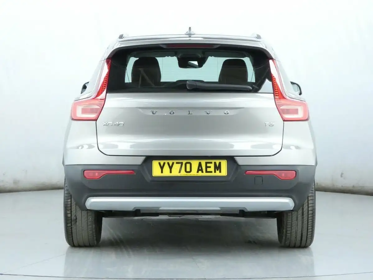 2020-volvo-xc40-15-t3-inscription-geartronic-big-6