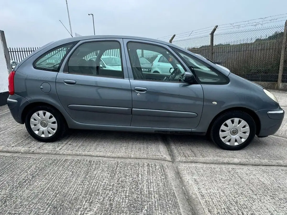 2007-citroen-xsara-picasso-16-vtx-big-6