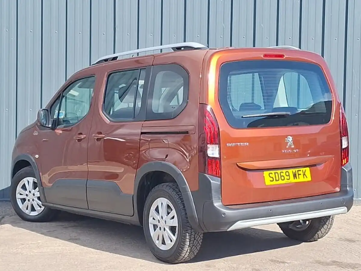 2019-peugeot-rifter-15-bluehdi-allure-100bhp-standard-big-1
