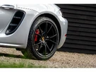 2016-porsche-cayman-718-20-small-16