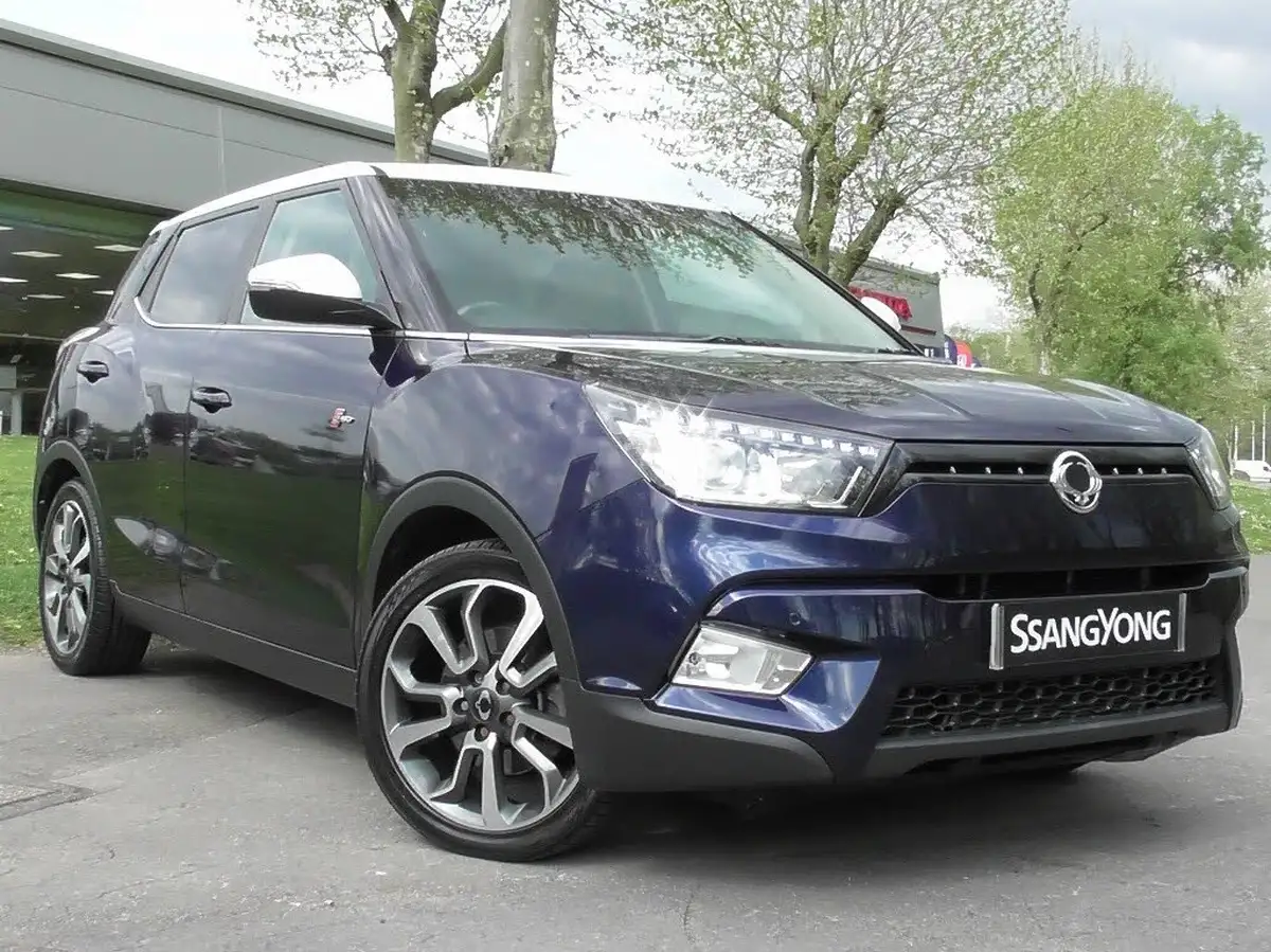 2015-kgm-ssangyong-tivoli-16td-elx-4x4-big-0