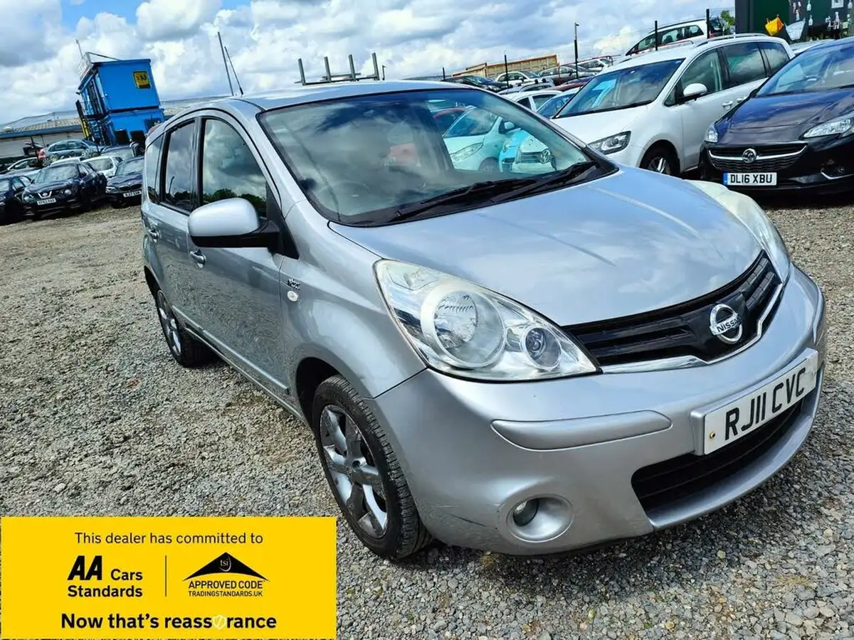 2011-nissan-note-14-n-tec-big-0