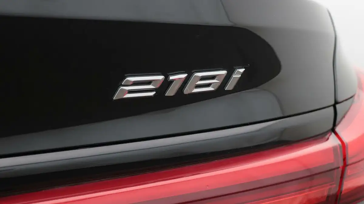 2022-bmw-2-series-15-218i-sport-lcp-coupe-4d-dct-big-21