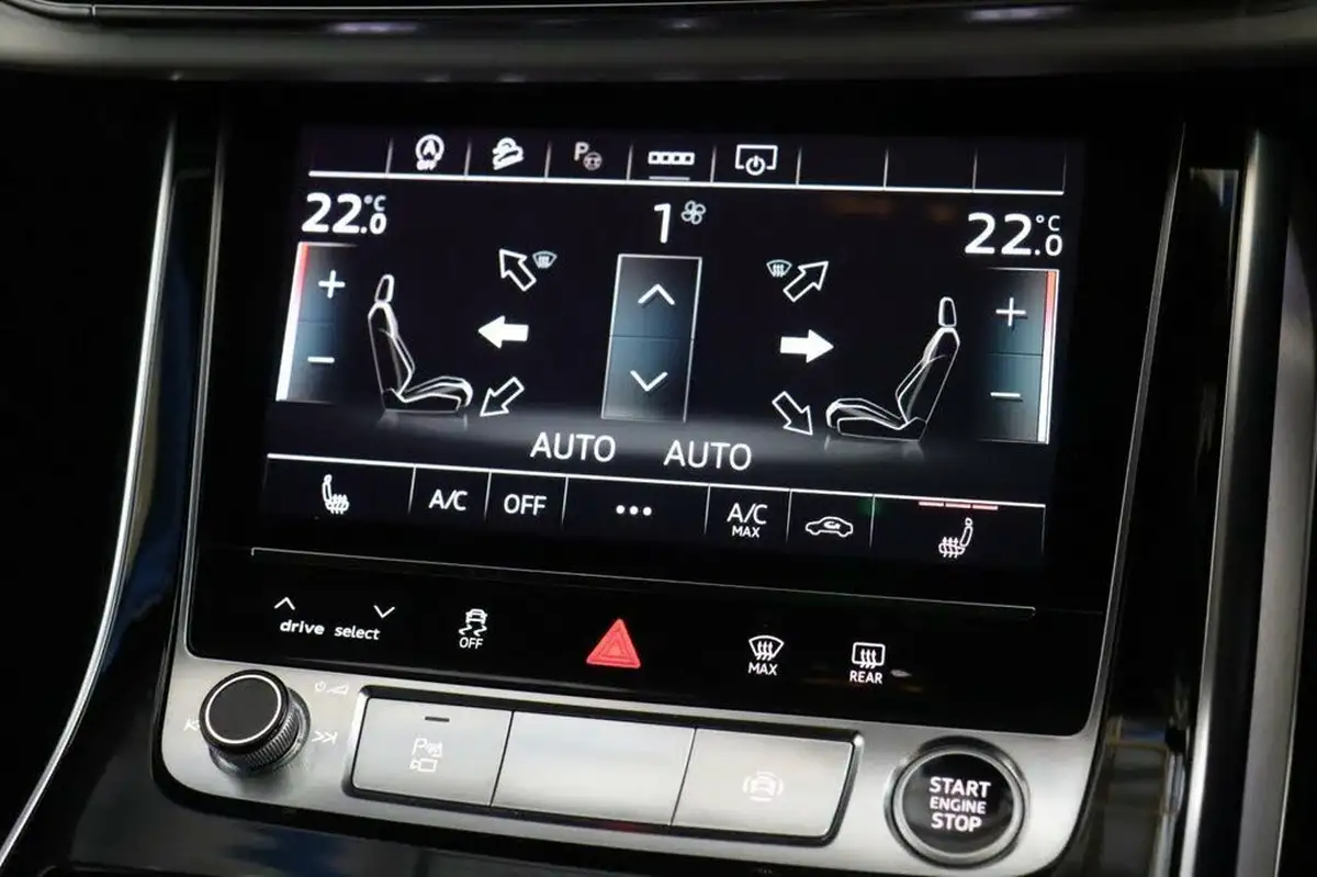 2021-audi-q8-30-50-tdi-s-line-big-36