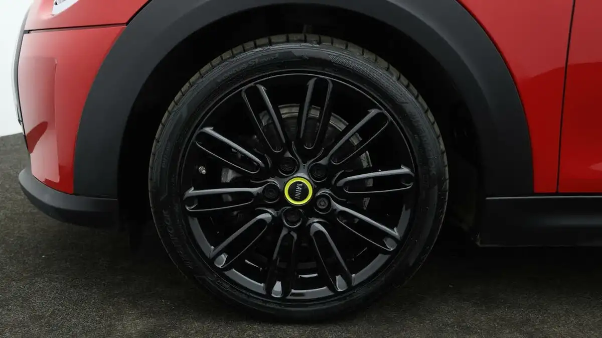 2021-mini-cooper-e-cooper-s-2-big-17