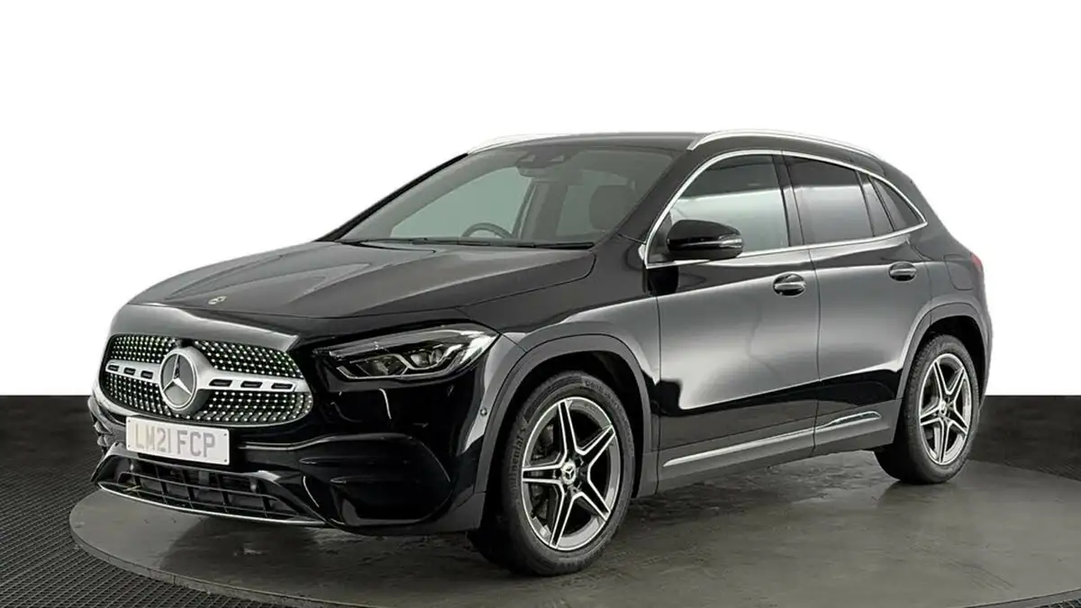 2021-mercedes-benz-gla-class-20d-gla-200d-amg-line-premium-big-0