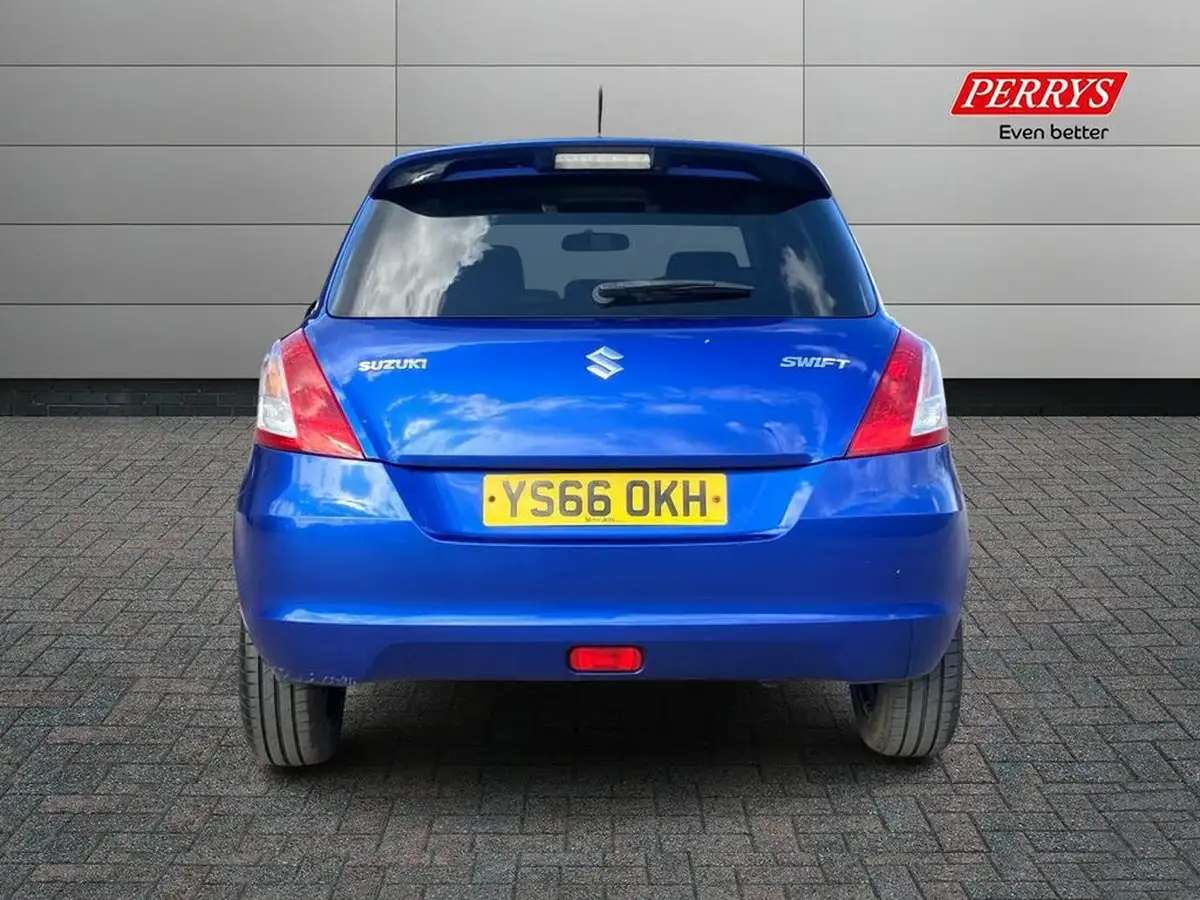 2016-suzuki-swift-12-sz-l-5d-big-4