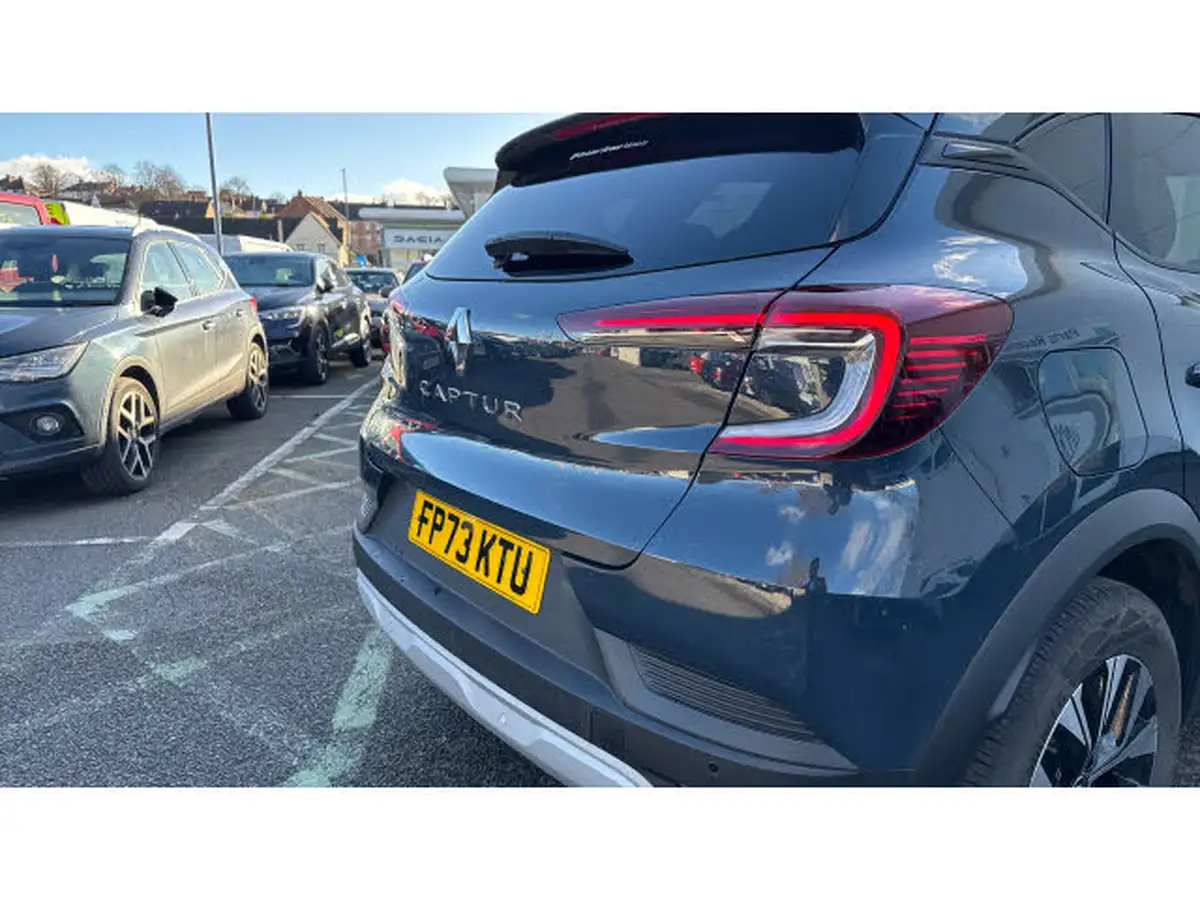 2023-renault-captur-13-evolution-big-35