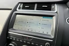 2019-jaguar-e-pace-20-i4-hse-200ps-small-24