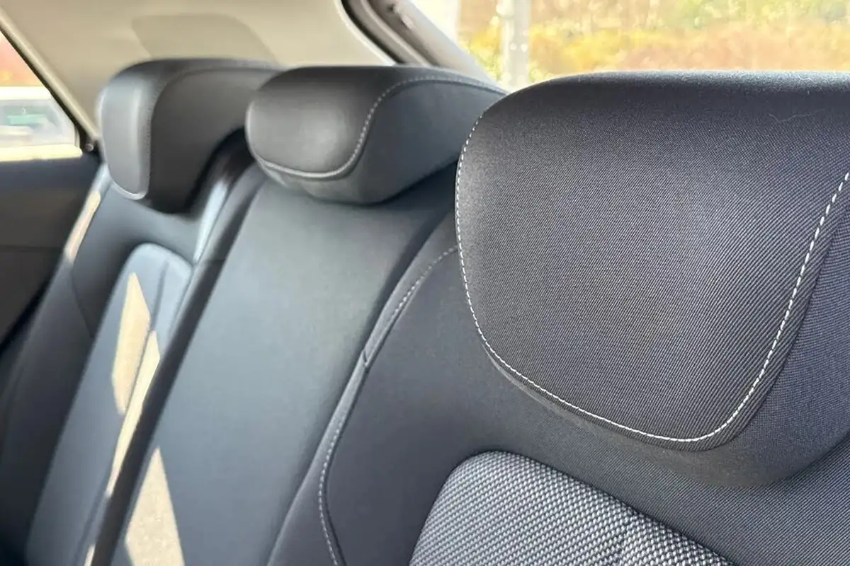 2023-audi-q2-10-30-tfsi-sport-big-36