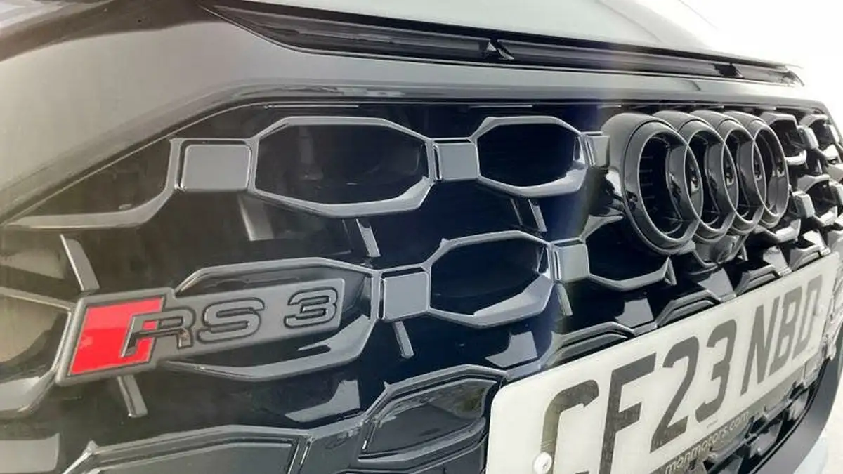 2023-audi-rs3-25-tfsi-vorsprung-sportback-5d-big-36