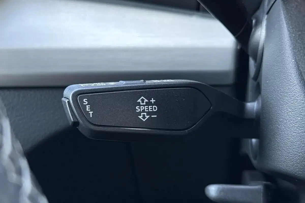 2022-audi-q5-20-40-tdi-s-line-station-wagon-big-36