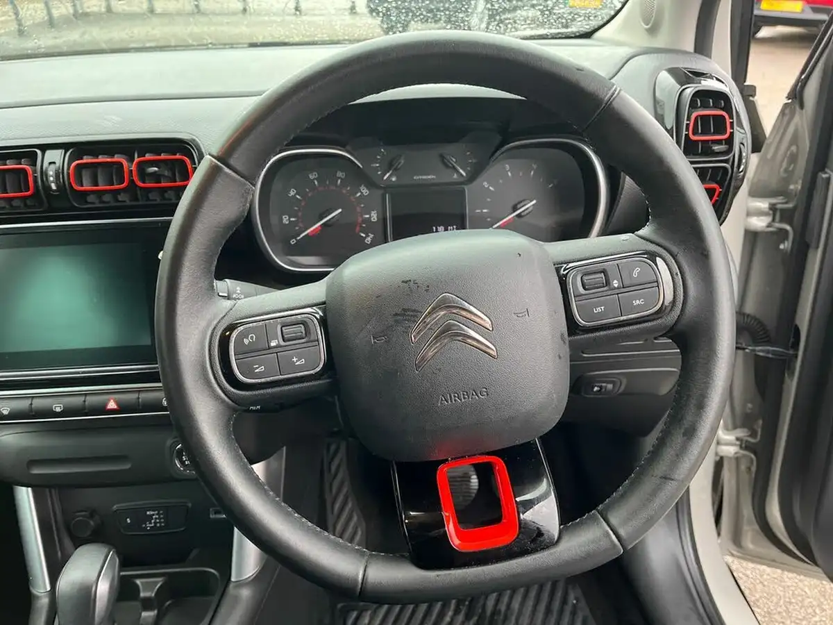 2021-citroen-c3-aircross-12-puretech-shine-plus-130ps-eat6-big-17