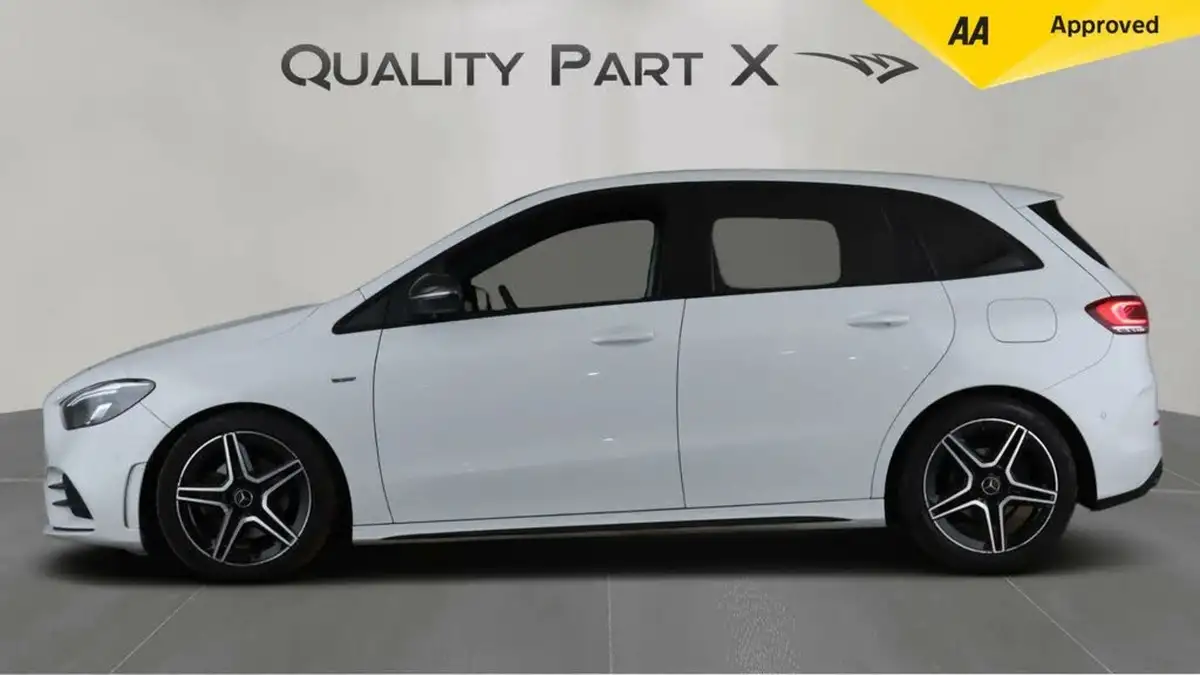 2022-mercedes-benz-b-class-20d-b200d-amg-line-edition-executive-big-3