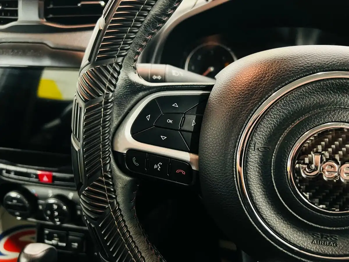 2016-jeep-renegade-20multijet-ii-trailhawk-big-19
