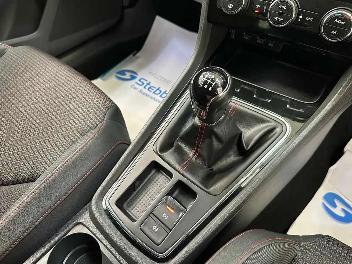 2019-seat-leon-15-tsi-evo-fr-130ps-estate-big-14