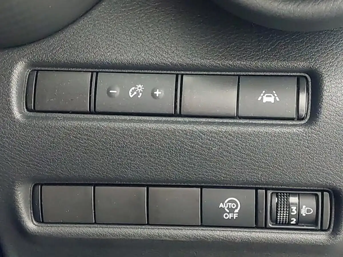 2023-nissan-juke-10-dig-t-n-connecta-dct-big-16