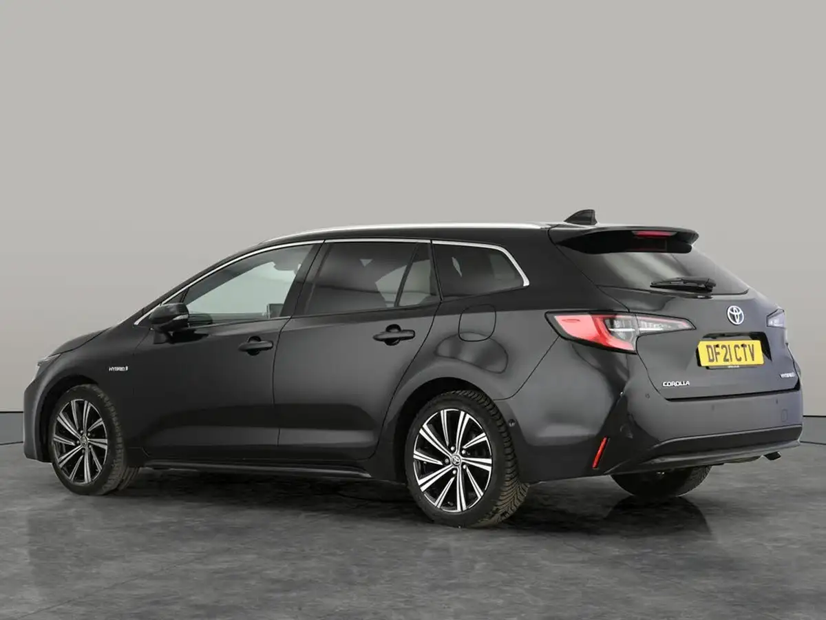 2021-toyota-corolla-18-vvt-i-design-trk-touring-sports-5d-big-7