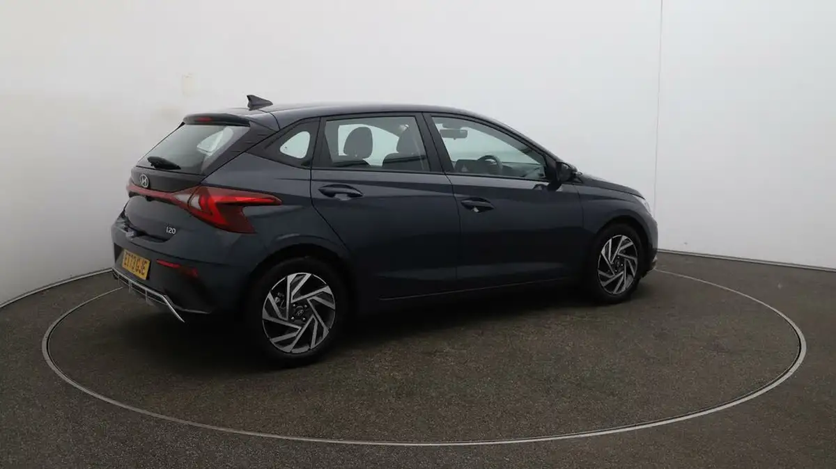 2024-hyundai-i20-10-t-gdi-advance-big-45