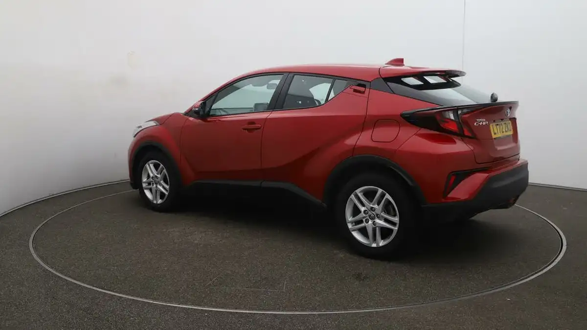 2022-toyota-c-hr-18-vvt-i-icon-big-33