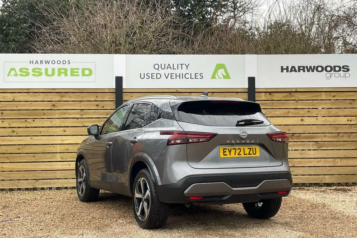 2022-nissan-qashqai-13-dig-t-n-connecta-160ps-auto-big-5