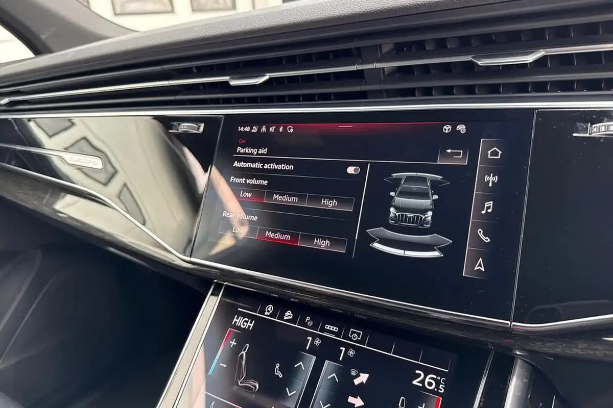 2022-audi-q7-30-55-tfsi-black-edition-big-46