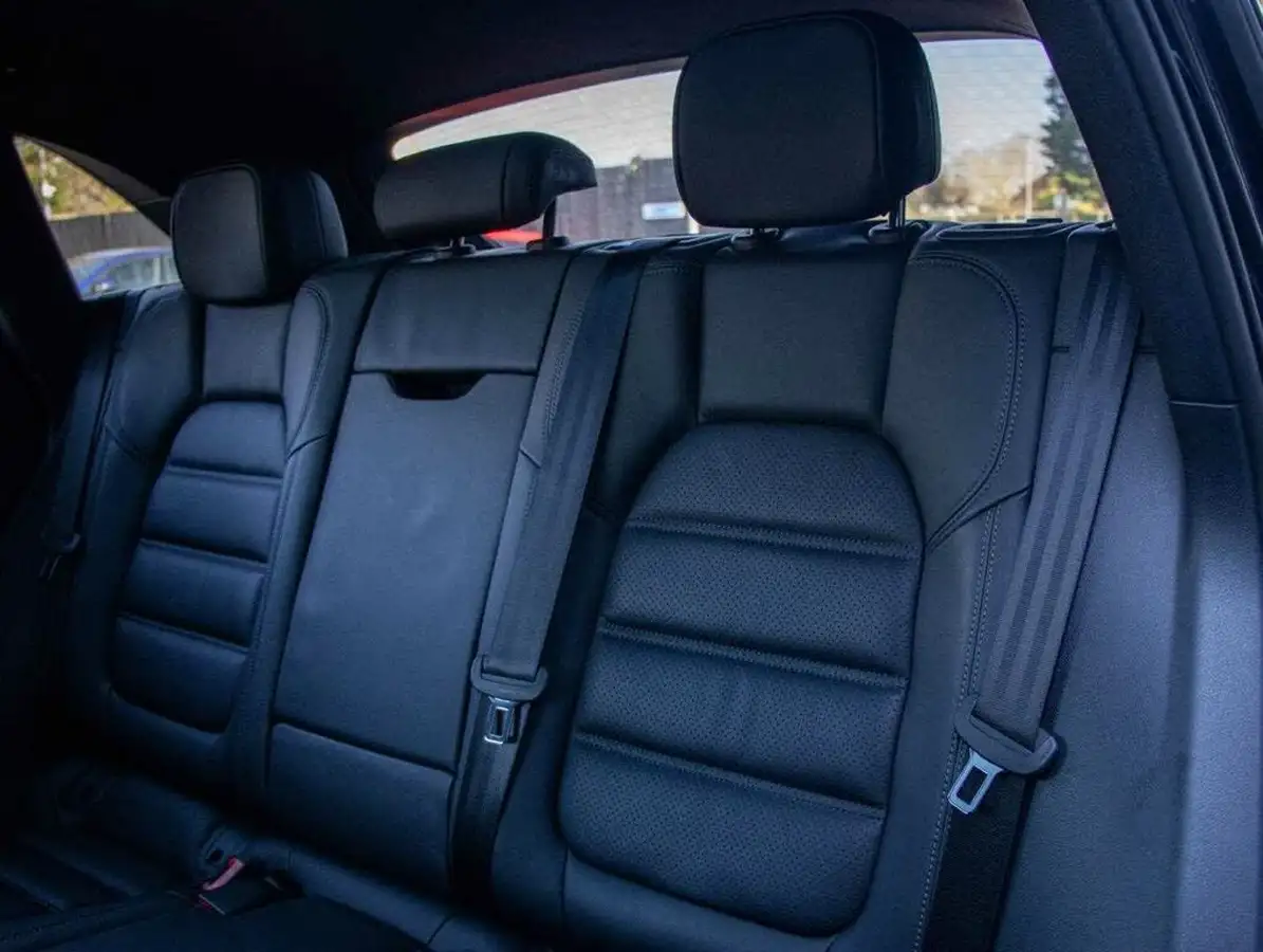 2023-porsche-macan-29-v6-s-big-32
