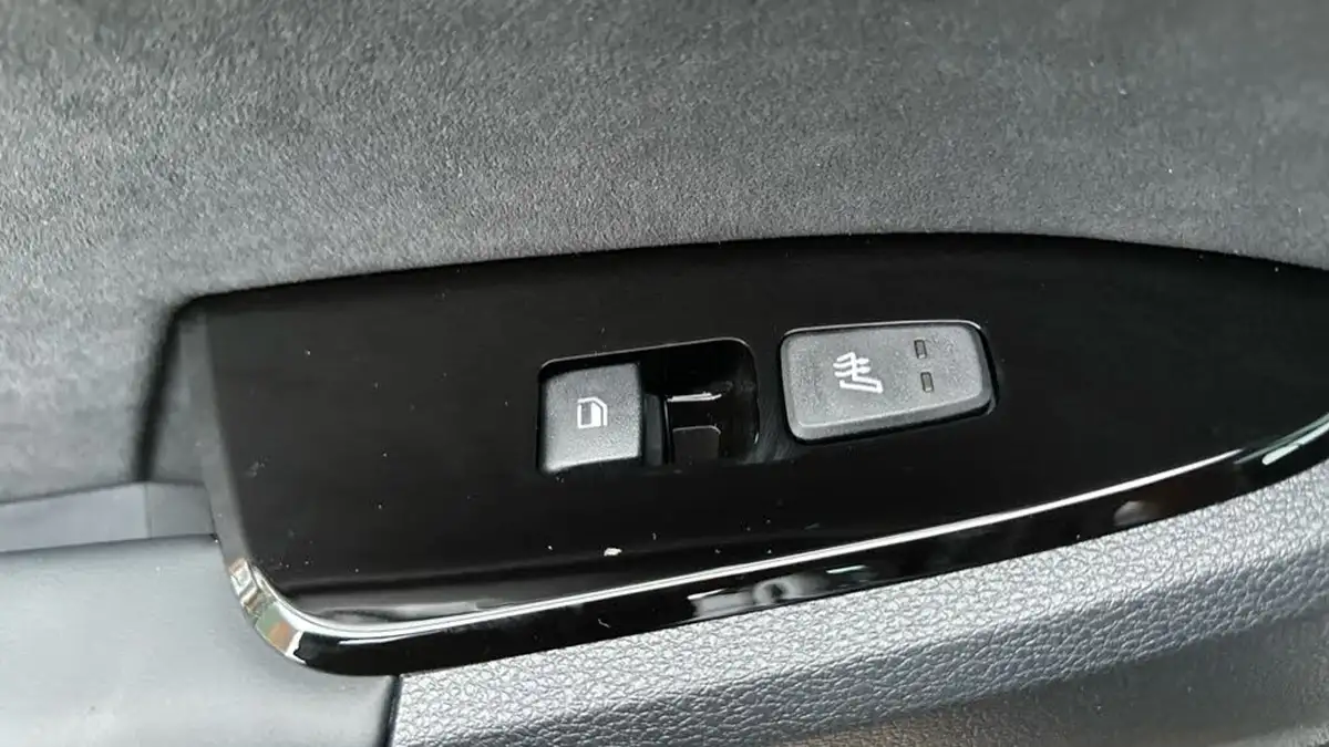 2024-kia-sportage-16-t-gdi-gt-line-s-207bhp-hev-auto-big-25