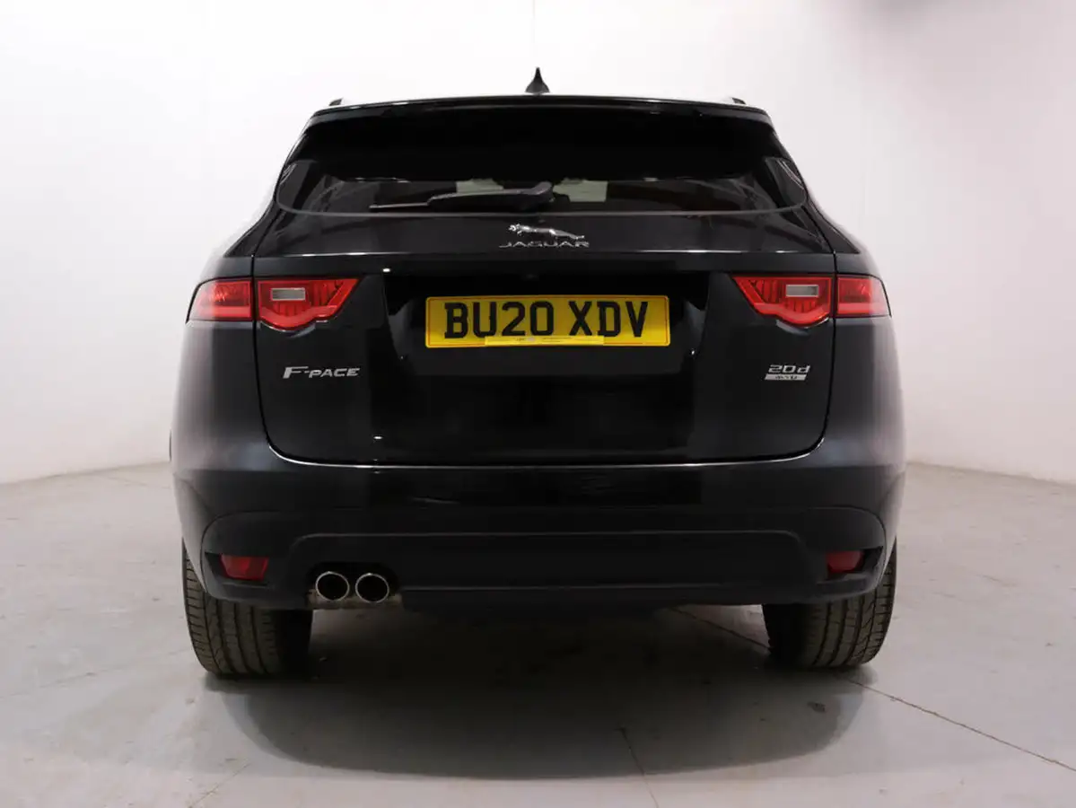 2020-jaguar-f-pace-20-i4d-chequered-flag-180ps-big-5