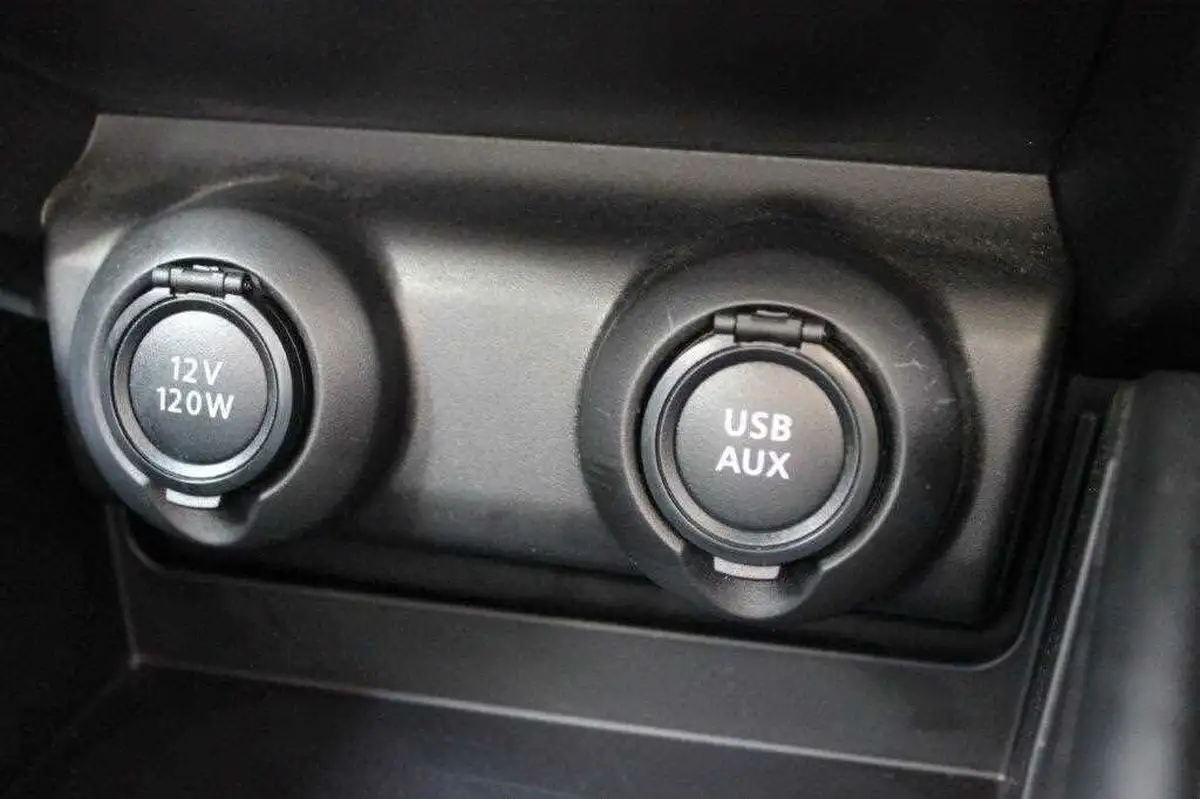 2020-suzuki-swift-12-dualjet-sz-t-90ps-1242cc-big-32