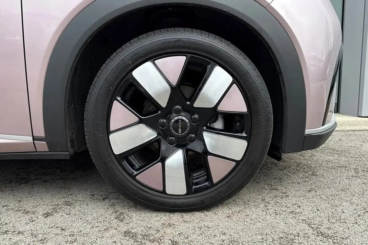 2025-byd-dolphin-e-design-big-21